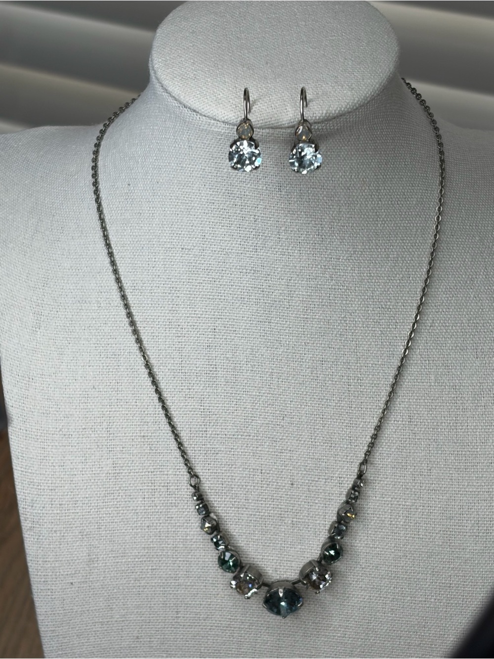 Sorrelli Silver-Tone Blue Crystal Necklace and Drop Earrings Set